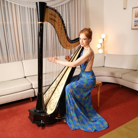 Meet your Posher, Erin - Picture 3 of 4